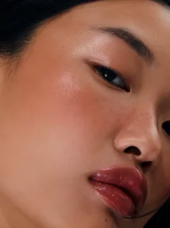 Rouje The Bronzer<La Poudre Bonne Mine Default Title