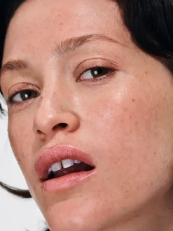 Rouje The Concealer<Le Correcteur Idyle - medium