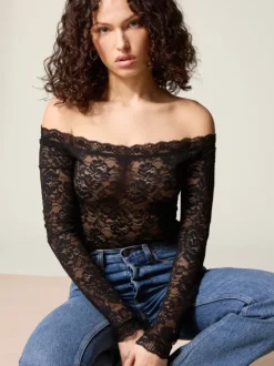Rouje Tops<ROXANA top DENTELLE NOIR